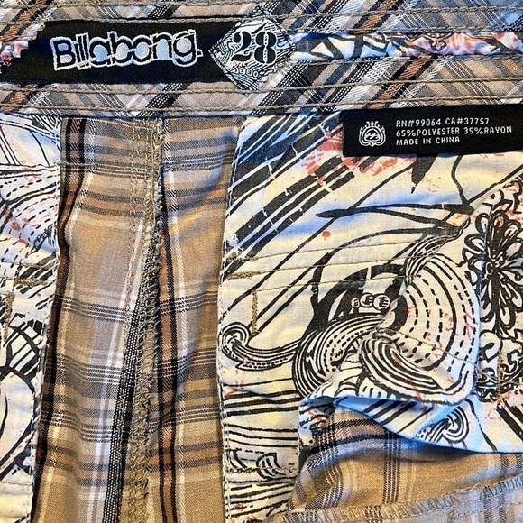 Billabong Brown and Tan Plaid Flat Front Shorts - Picture 3 of 6